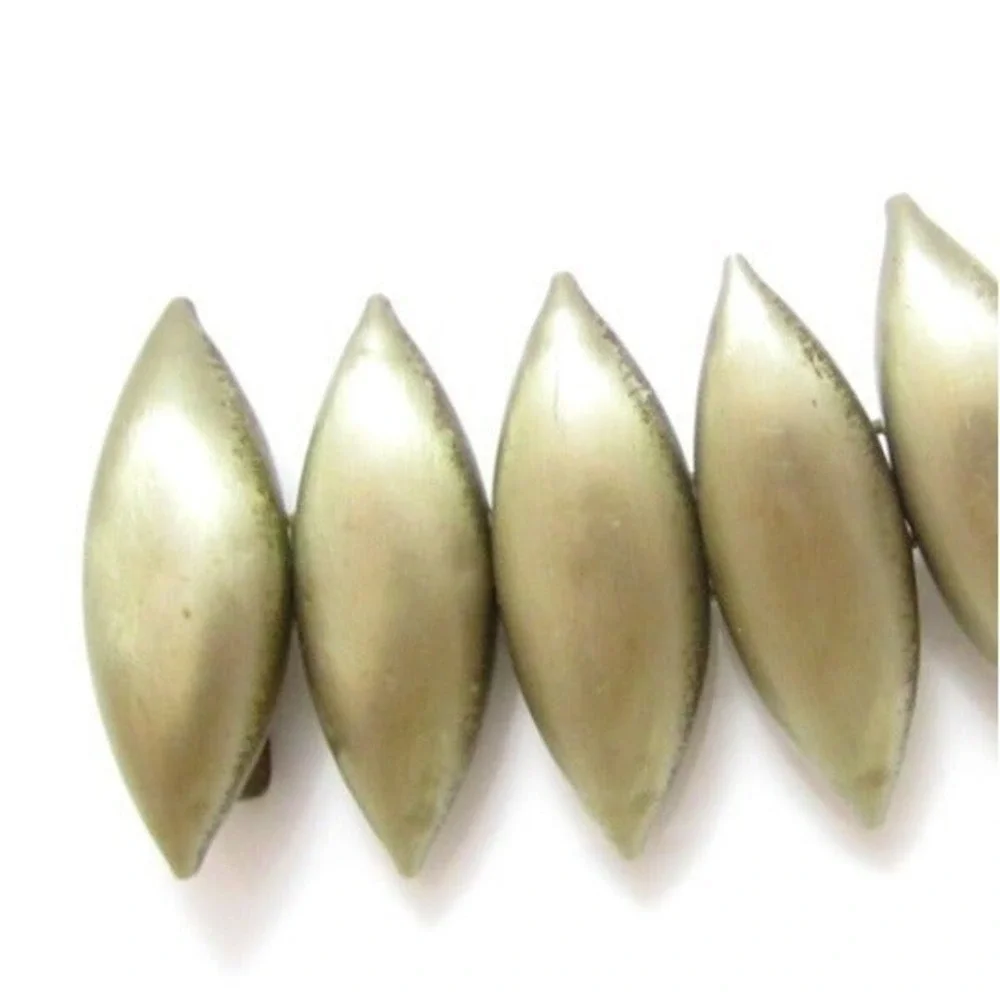 Vintage/Antique‎ Art Nouveau Unique Puffy Ovals Linked Silver Toned Belt Buckle